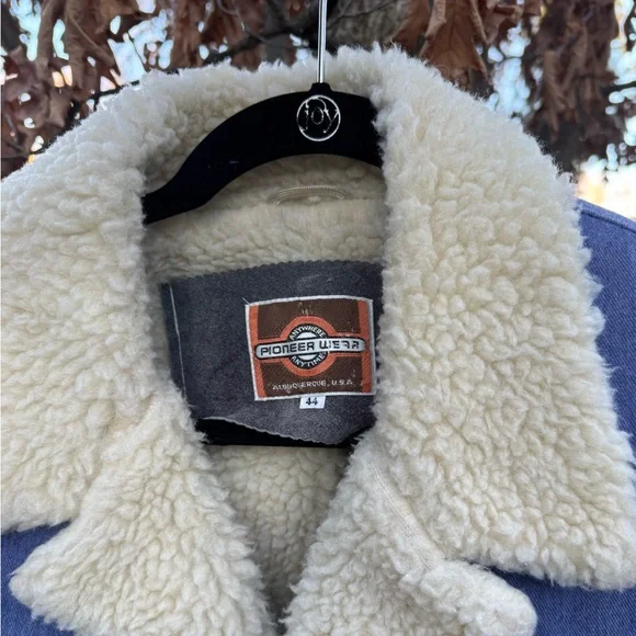 Vintage PIONEER Denim & Sherpa-Lined Western-style Jacket - Picture 3 of 5